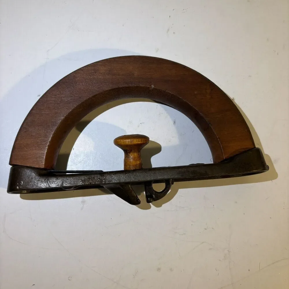 Colebrookdale Iron Co. Antique Sad Iron Vintage Clothes Detachable Handle Type C - Picture 9 of 12